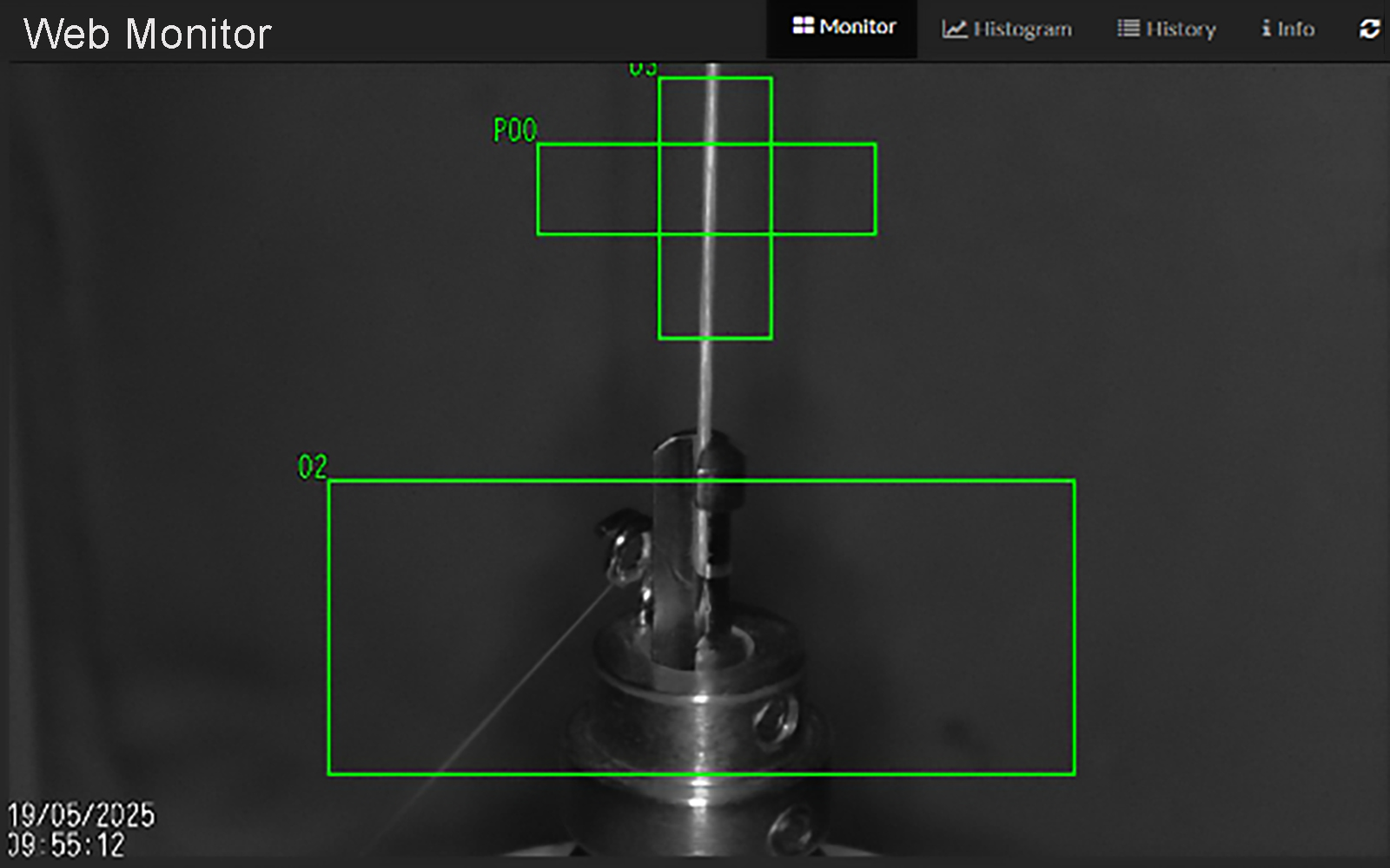 La caméra haute vitesse intégrée capture le fil de litz HF isolé pendant le processus en cours et contrôle le chevauchement du fil ou du film en temps réel – pour une documentation complète et une réaction immédiate en cas d'écarts.